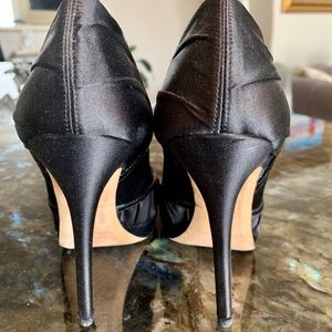JIMMY CHOO black and patent silk platform pump